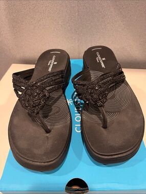Cloudsteppers by Clarks Black Beaded Thong Sandals